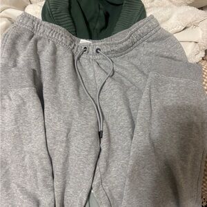 nike women’s large sweats